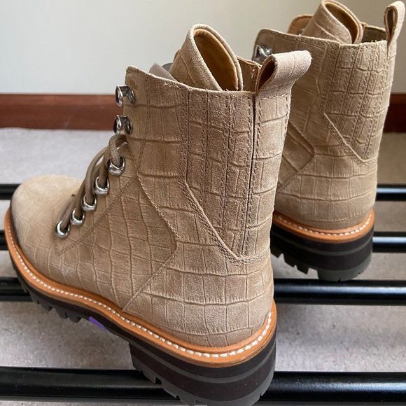 MARC FISHER Women Izzei Leather Hiking Boots - NEW NWOB - Picture 4 of 8